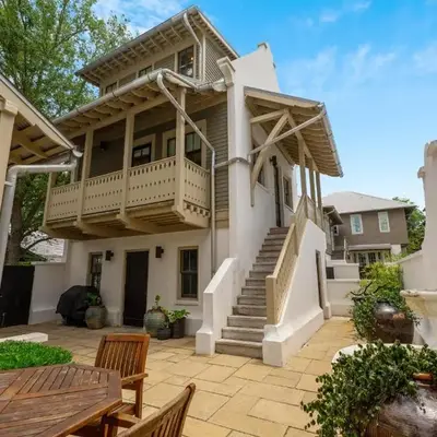 PTO Carriage House