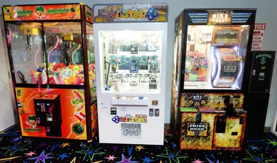 two arcade machines sitting next to each other at Tidewater 0509 in Panama City Beach