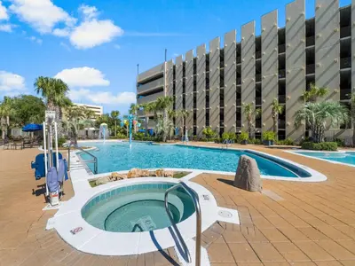 Gallery image of Emerald Beach #228 in Panama City Beach