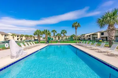 Gallery image of Beach A Holic at Gulf Highlands Beach Resort in Panama City Beach