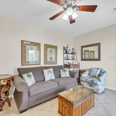 Beachside Villas 613
